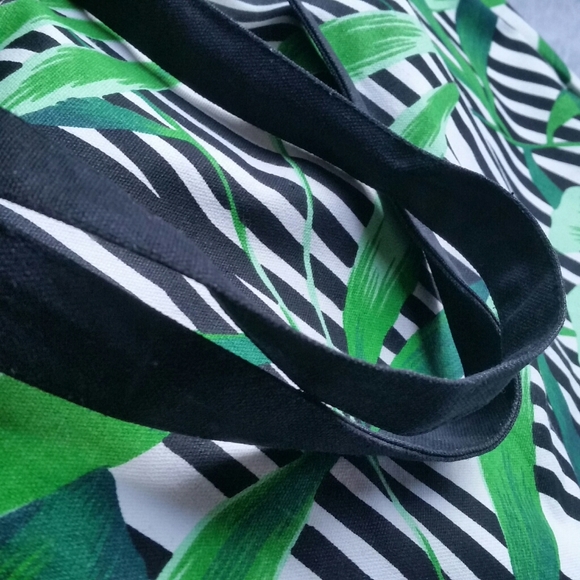 Palm Tree Canvas Tote Bag - Picture 4 of 8